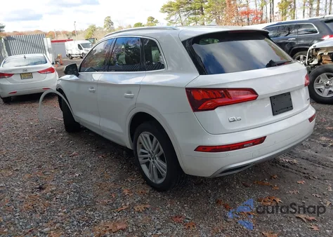 2020 Audi Q5 Premium Plus 45 Tfsi Quattro S Tronic z USA, uszkodzony, nr VIN WA1BNAFY7L2016812